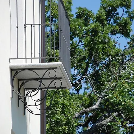 Bed & Breakfast Iradas